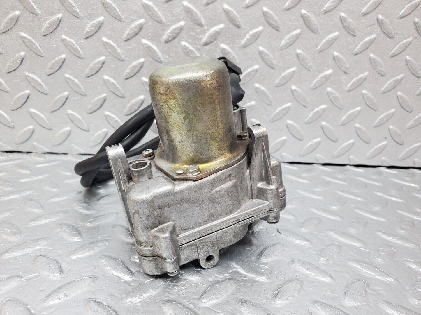 45384 Mercedes-Benz 280E M110.983 Cruise Control Actuator VDO 0015457532