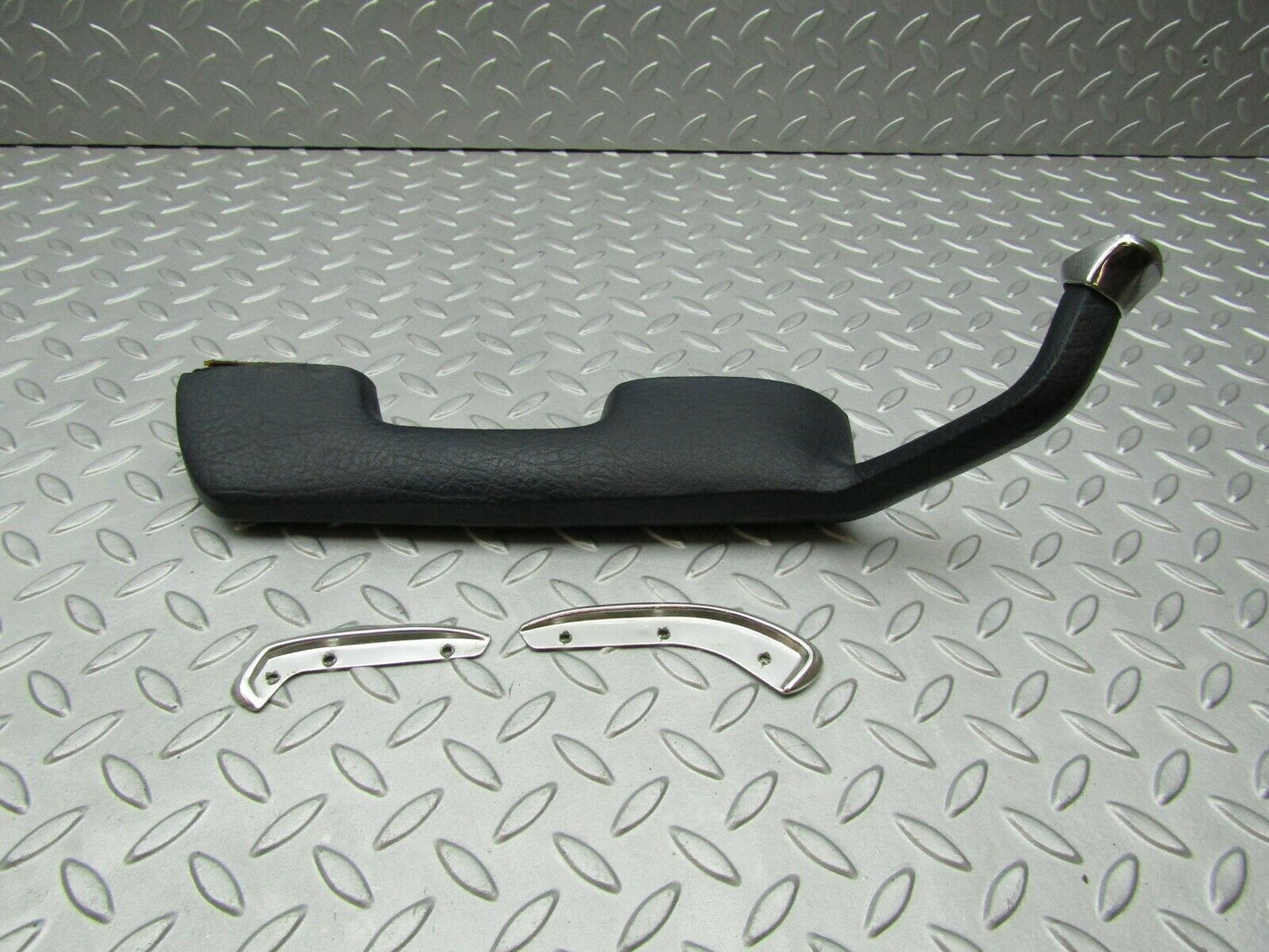 3307 Mercedes-Benz W108 280SE Interior Door Handle Blue Left