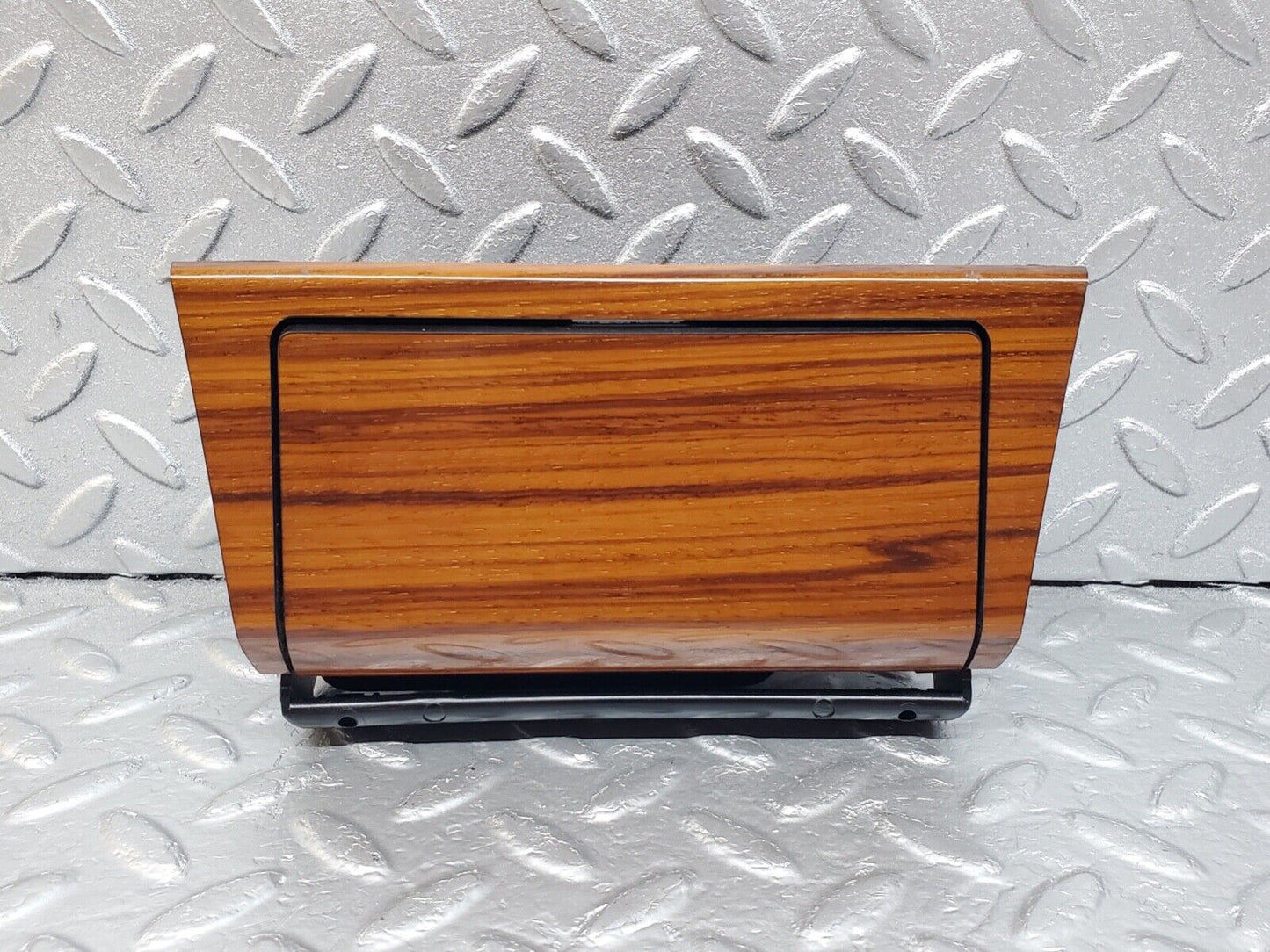 44657 Mercedes-Benz W124 220E Centre Console Ashtray Wood Finish