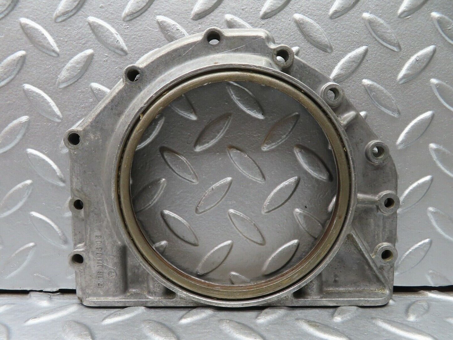 20760 Mercedes-Benz R107 450SL Crankshaft Rear Sealing Cover 1160110608