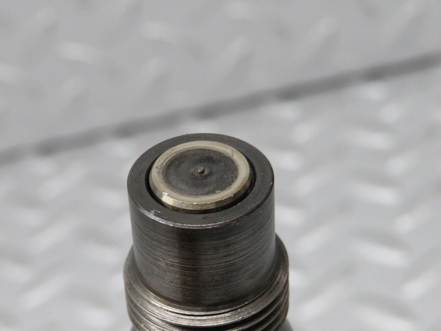 35891 Mercedes-Benz 240D OM616.912 Diesel Fuel Injector Bosch KCA30S35/4