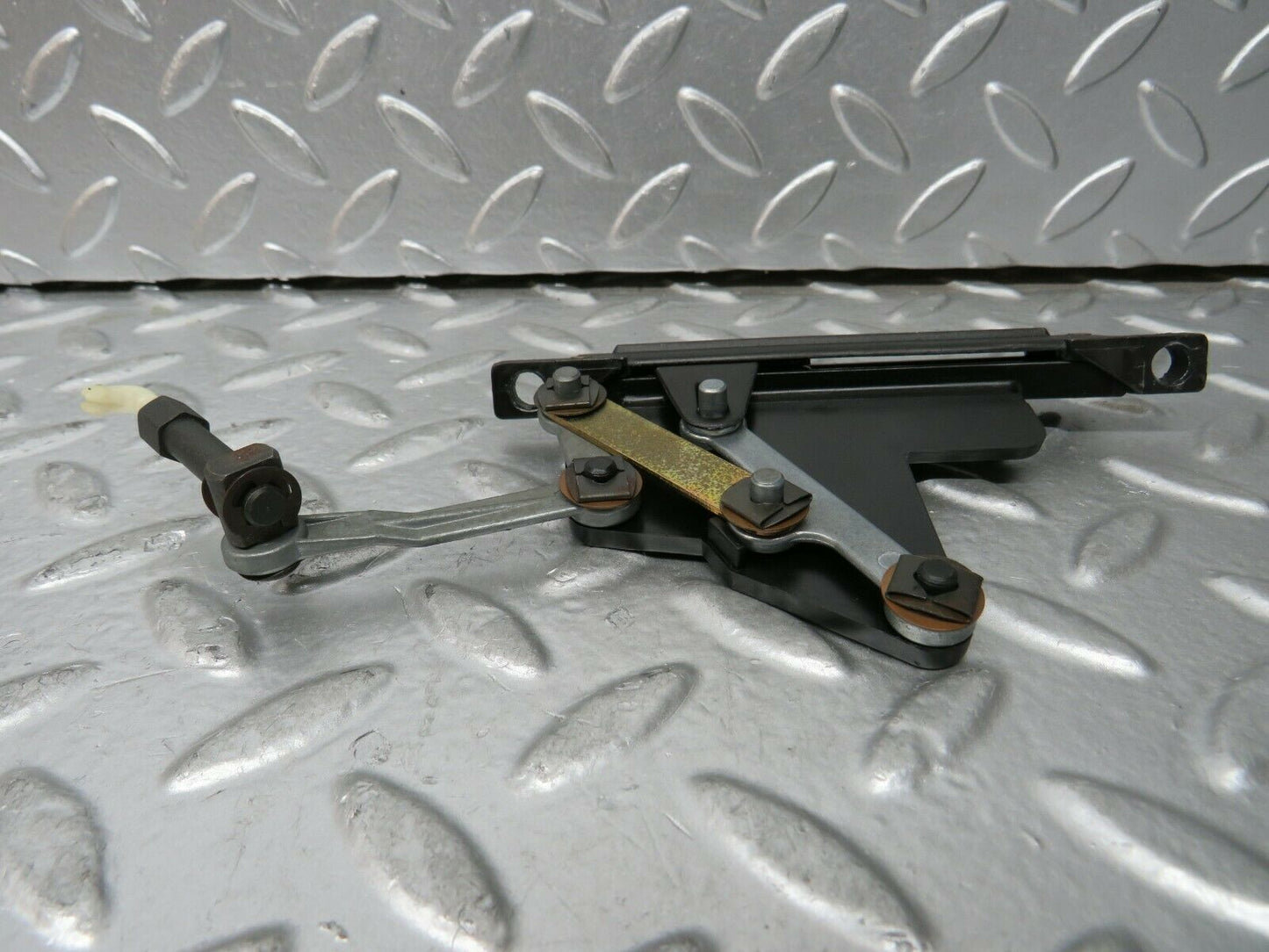 23362 Mercedes-Benz W116 350SE Heater Control
