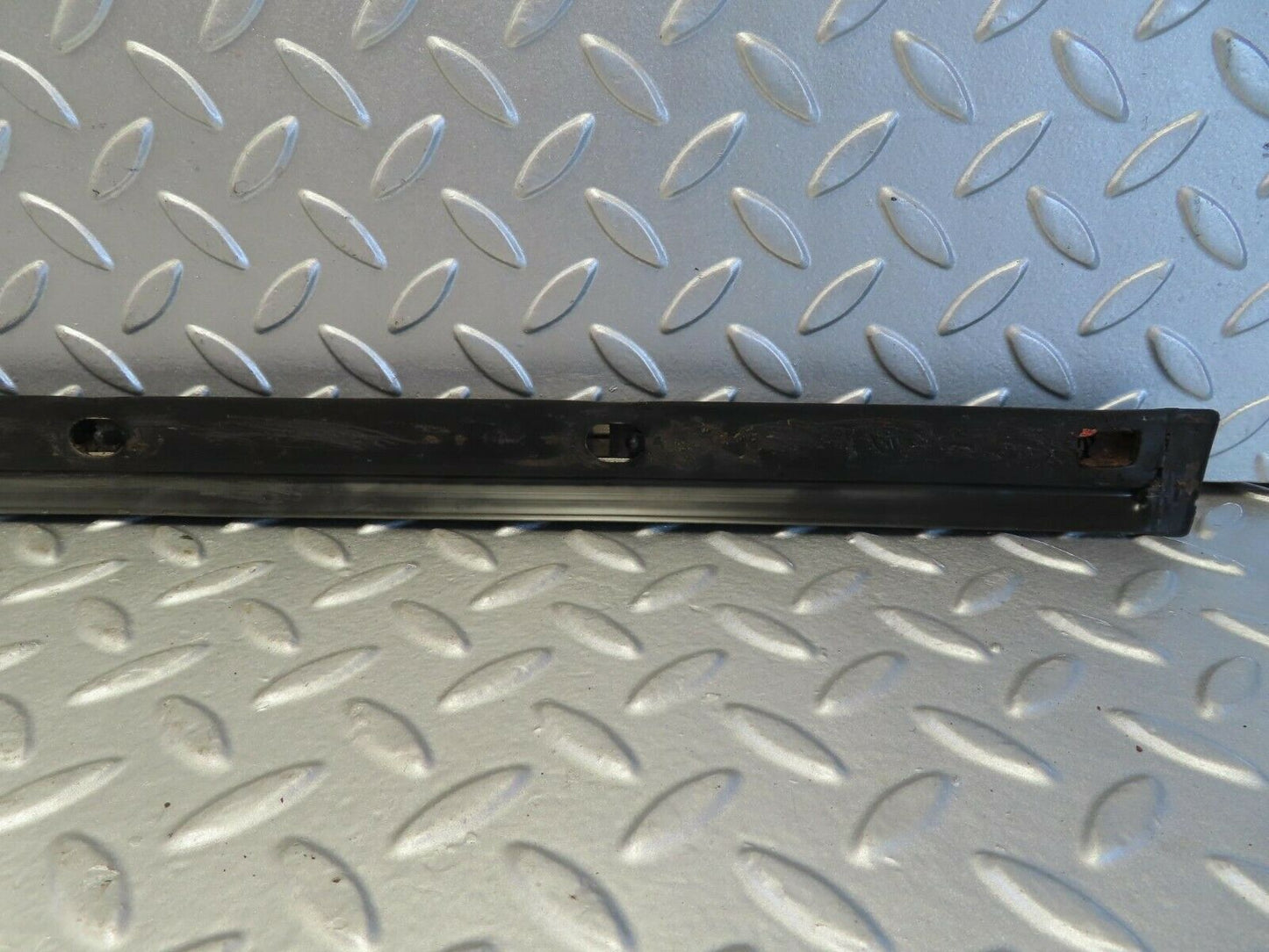 15729 Mercedes-Benz R107 450SL Coupe Left Door Centre Moulding Trim