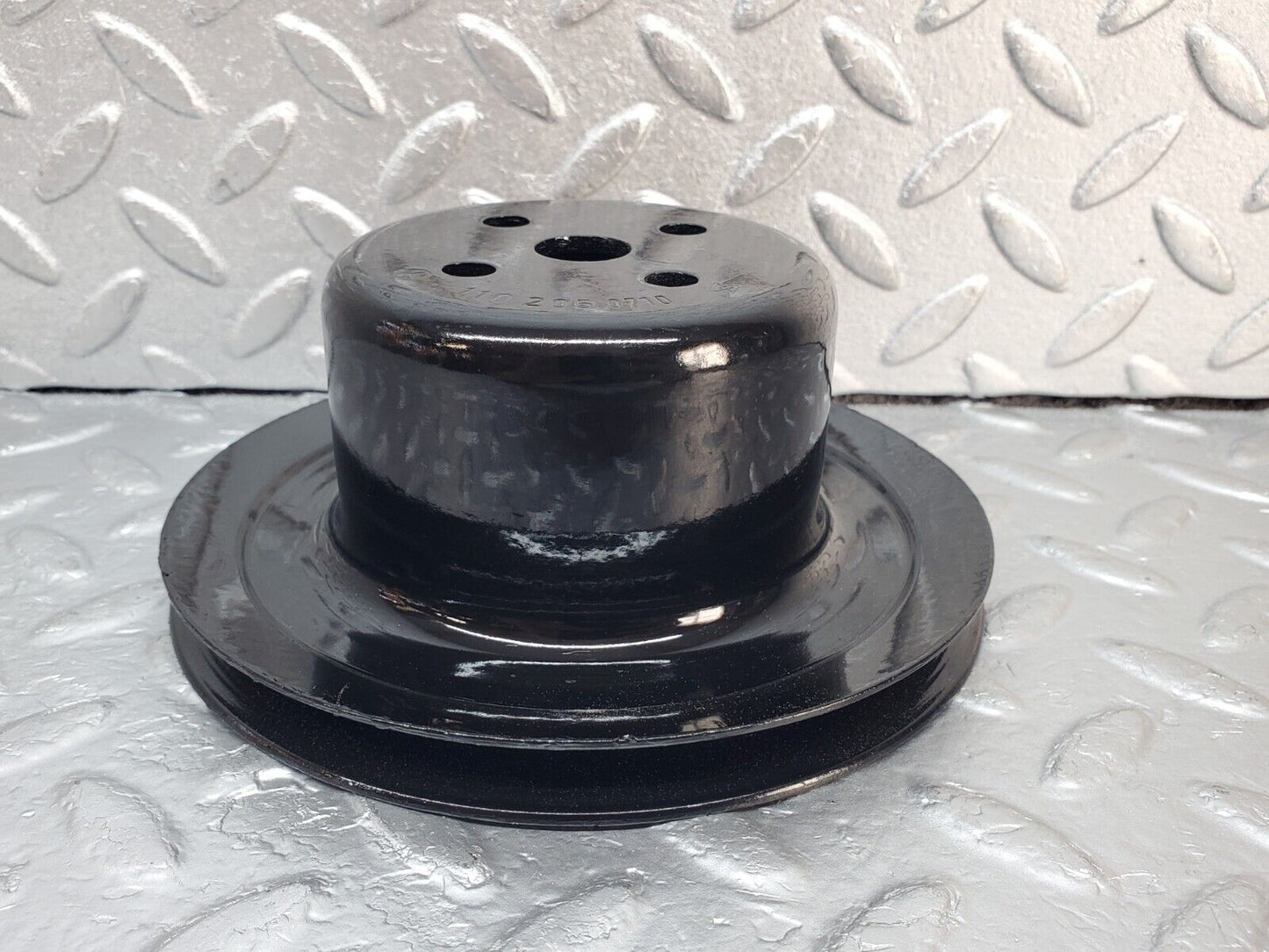 45364 Mercedes-Benz 280E M110.983 Water Pump Pulley 1102050710