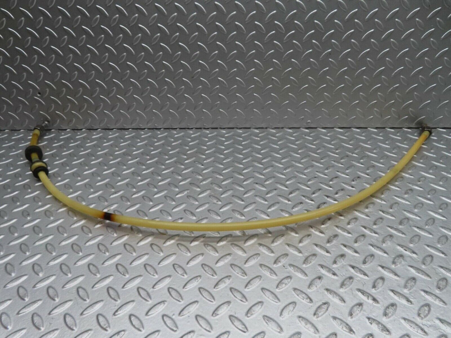 15373 Mercedes-Benz W123 230E Brake Servo Vacuum Pipe