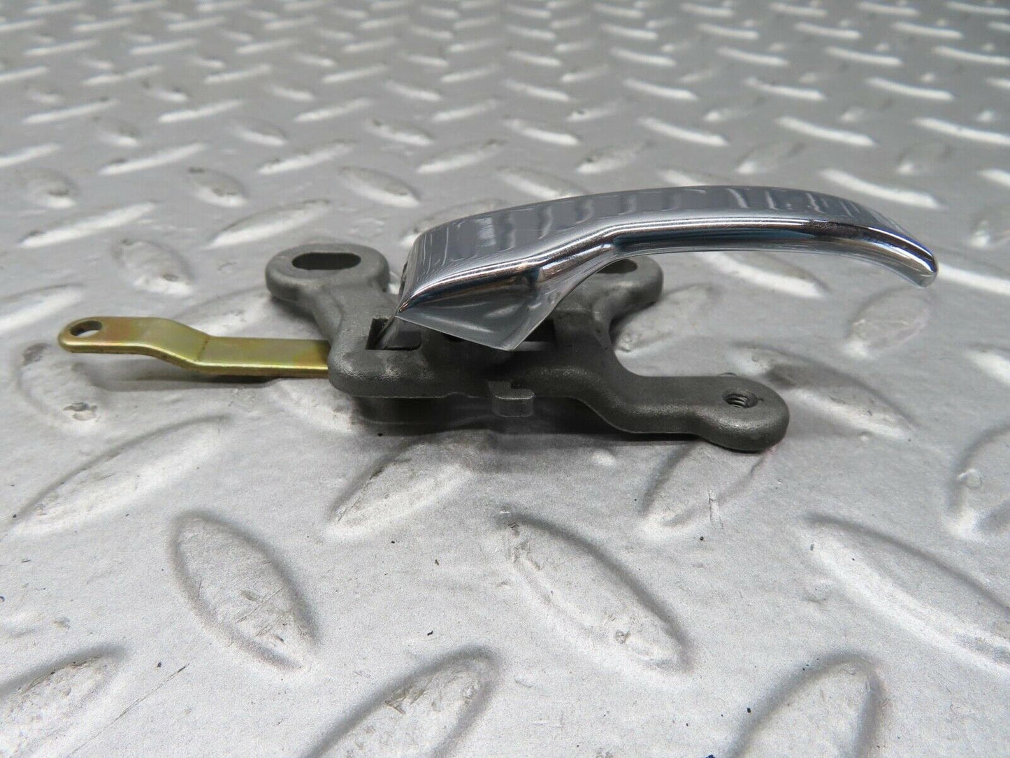 7039 Mercedes-Benz W123 230E Front Right Interior Door Handle