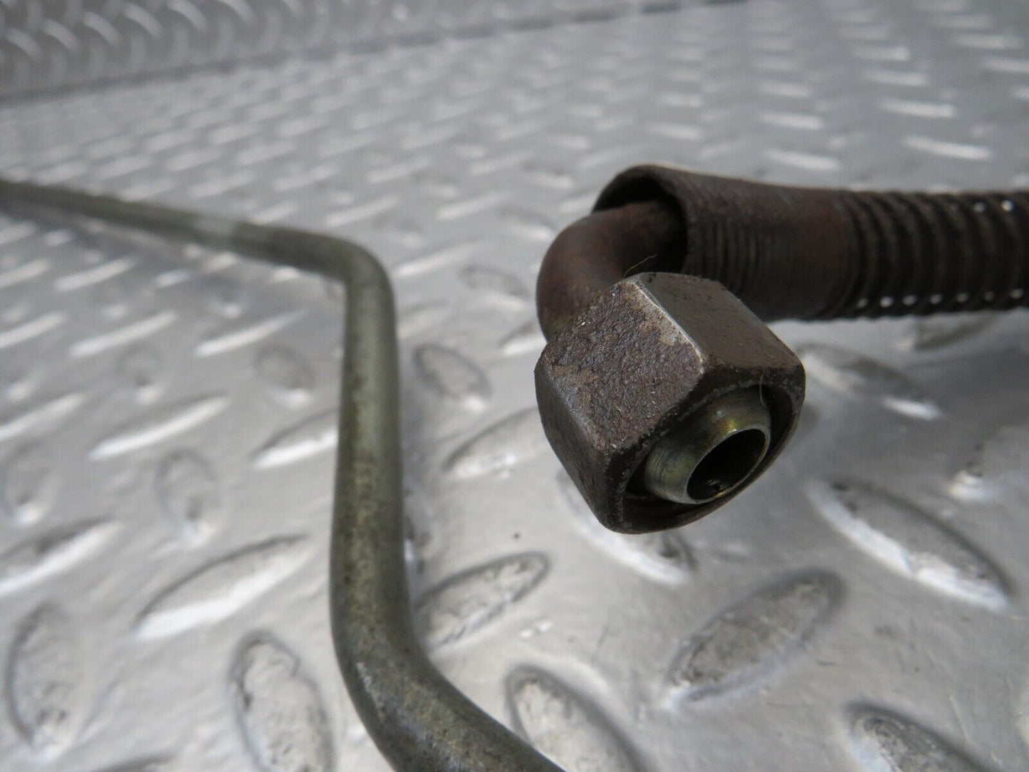 26011 Mercedes-Benz W124 280E Gearbox Oil Pipe Hose