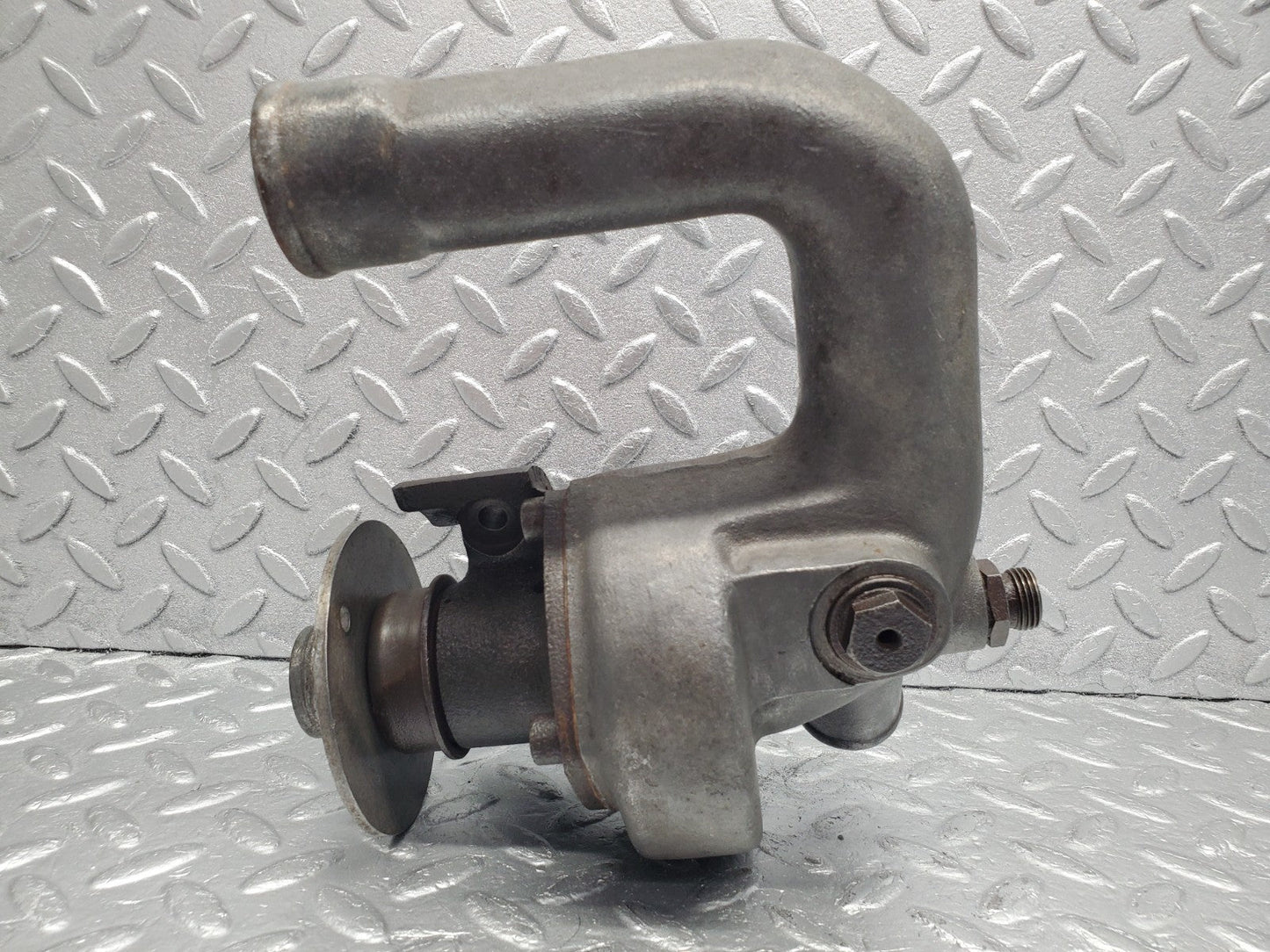 W112 water pump used OEM