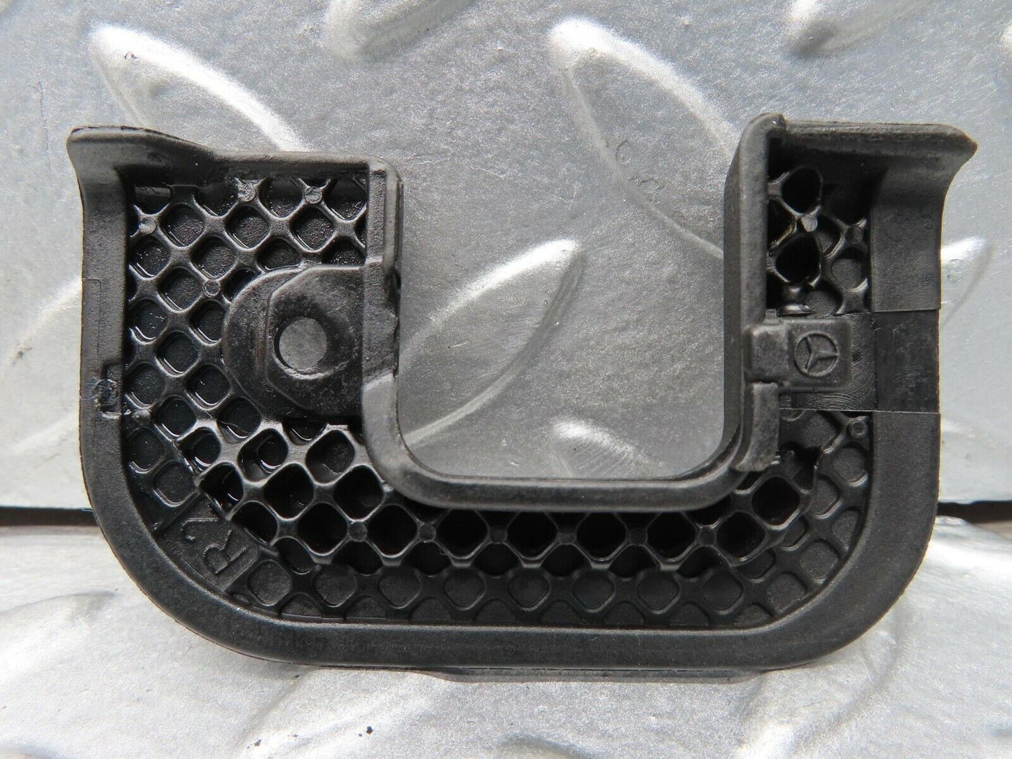 14594 Mercedes-Benz W201 190E Right Door Lock Cover