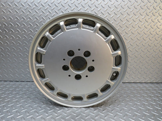 39529 Mercedes-Benz R107 Alloy Wheel 7Jx15H2 ET44 2014001302