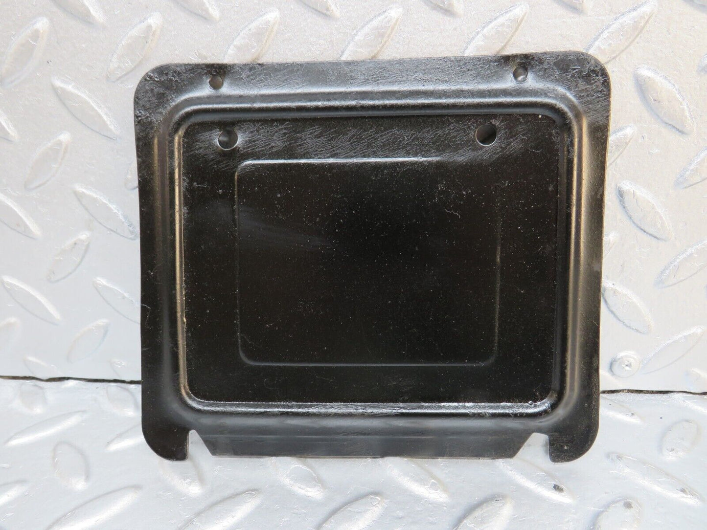39924 Mercedes-Benz R107 350SL Coupe Trunk Boot Access Panels