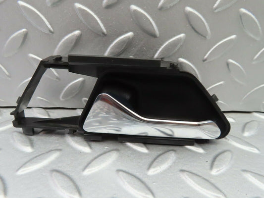 6444 Mercedes-Benz S124 E220 Wagon Front Left Interior Door Handle 1247600161