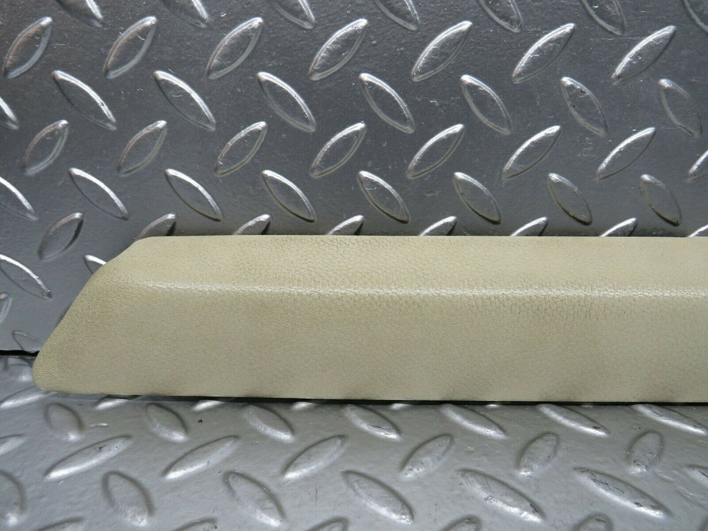 23432 Mercedes-Benz W114 280E Front Right Door Interior Trim Cream