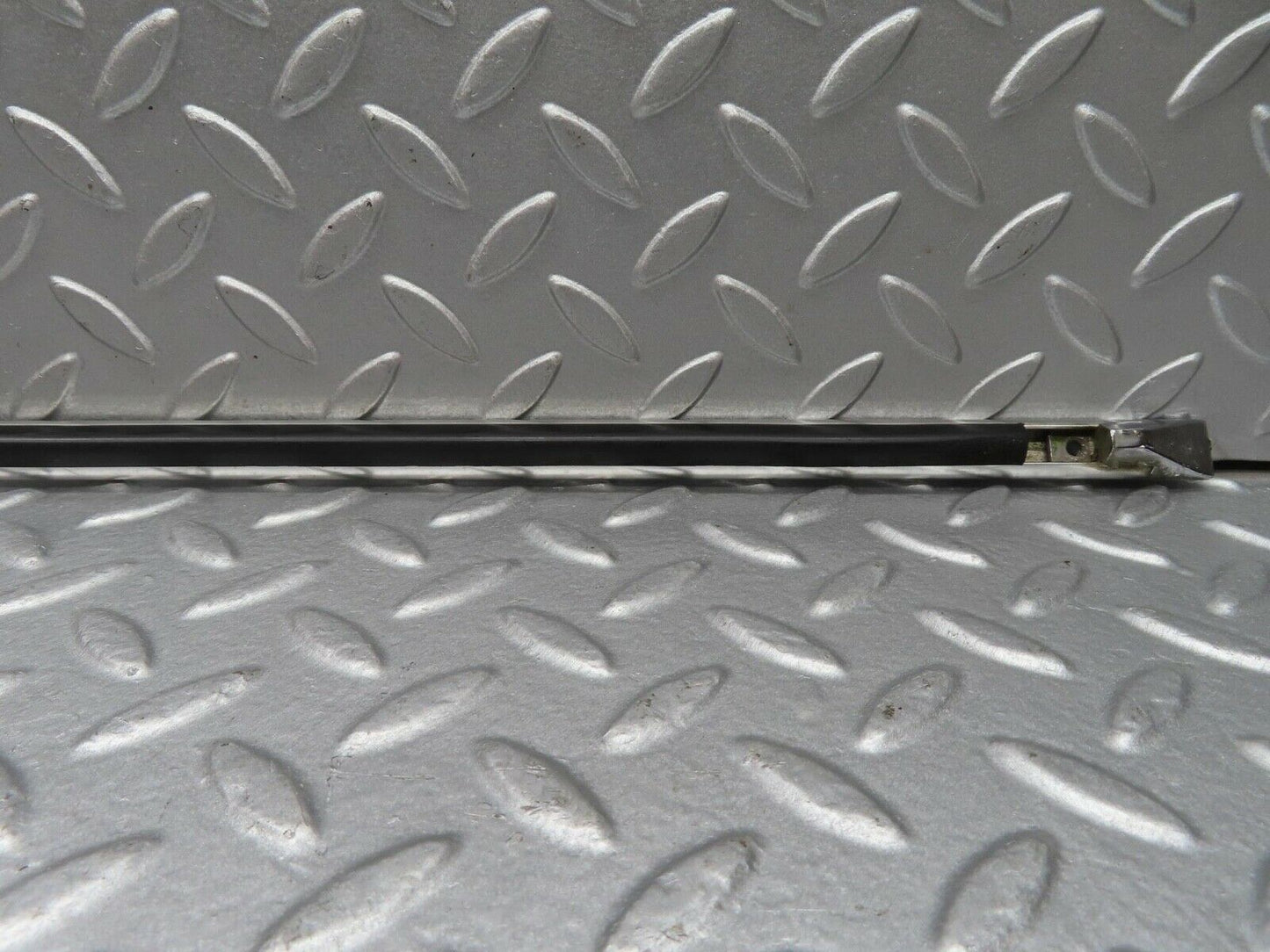12946 Mercedes-Benz W111 220SE Rear Left Door Centre Moulding Trim
