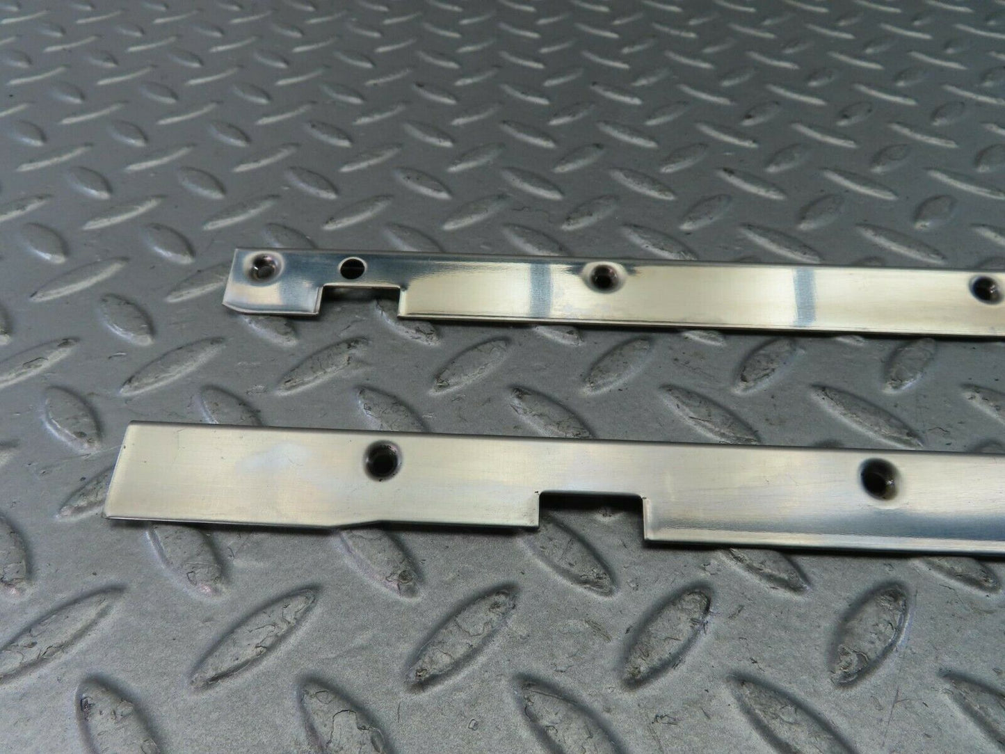 9450 Mercedes-Benz C124 300CE Coupe Sunroof Sliding Guide Rail Left And Right