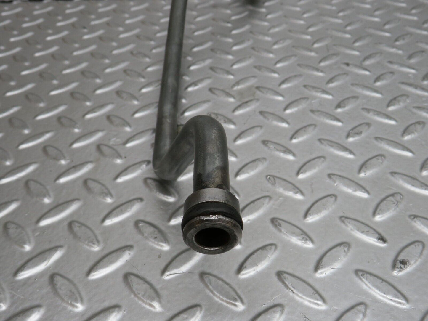 29190 Mercedes-Benz C124 320CE Coupe Engine Oil Pipe