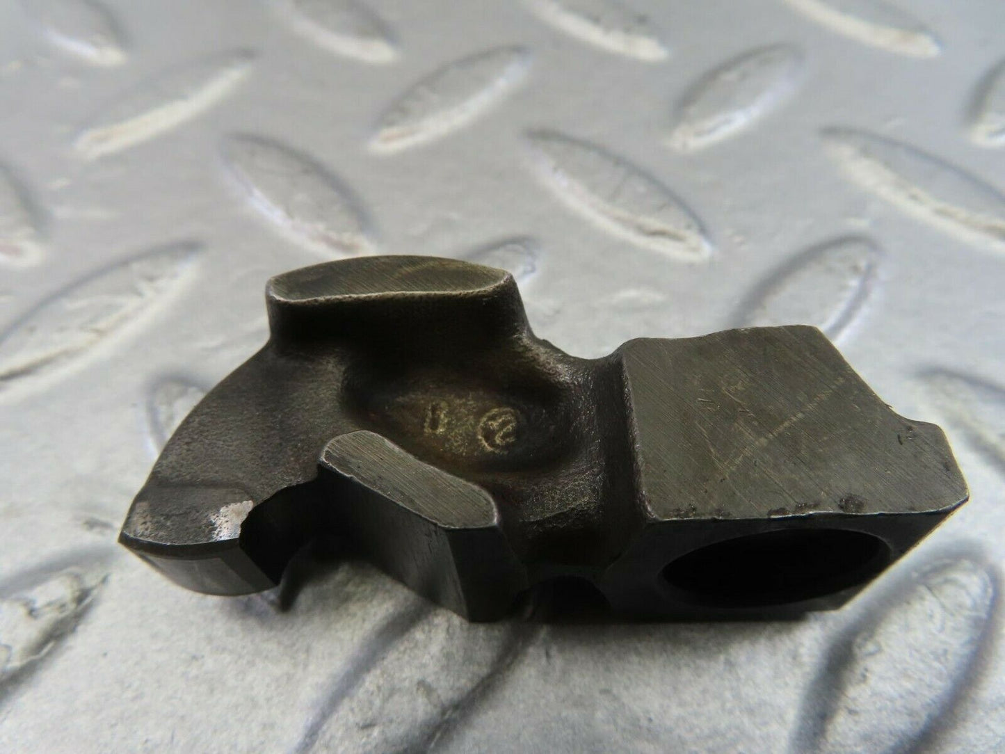9861 Mercedes-Benz C123 280CE Coupe Valve Rocker Arm With Retaining Spring