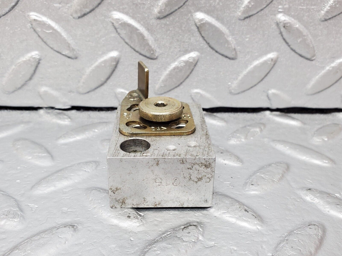 45324 Mercedes-Benz R129 300SL Coupe Soft Top Hydraulic Valve