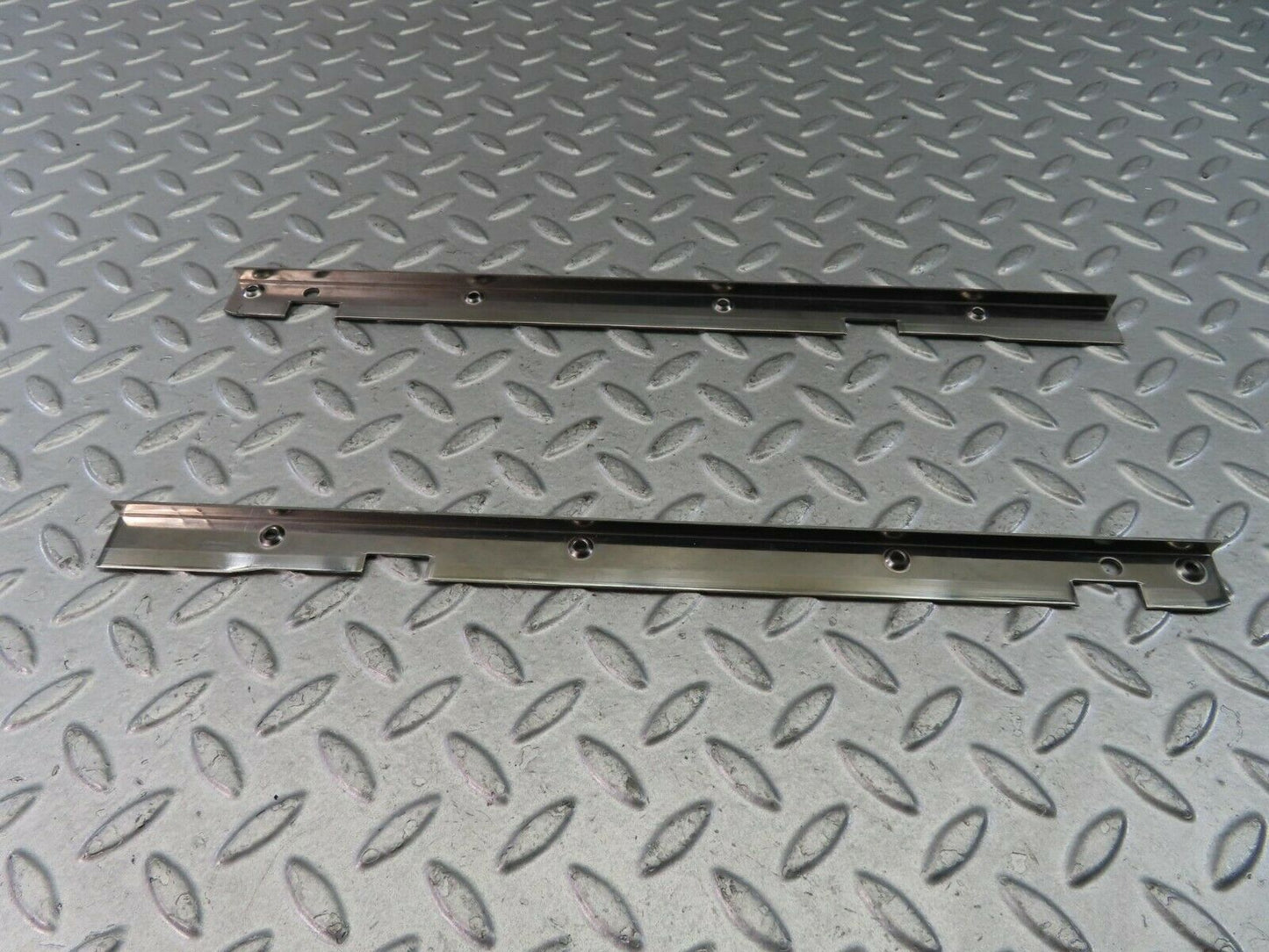 9450 Mercedes-Benz C124 300CE Coupe Sunroof Sliding Guide Rail Left And Right