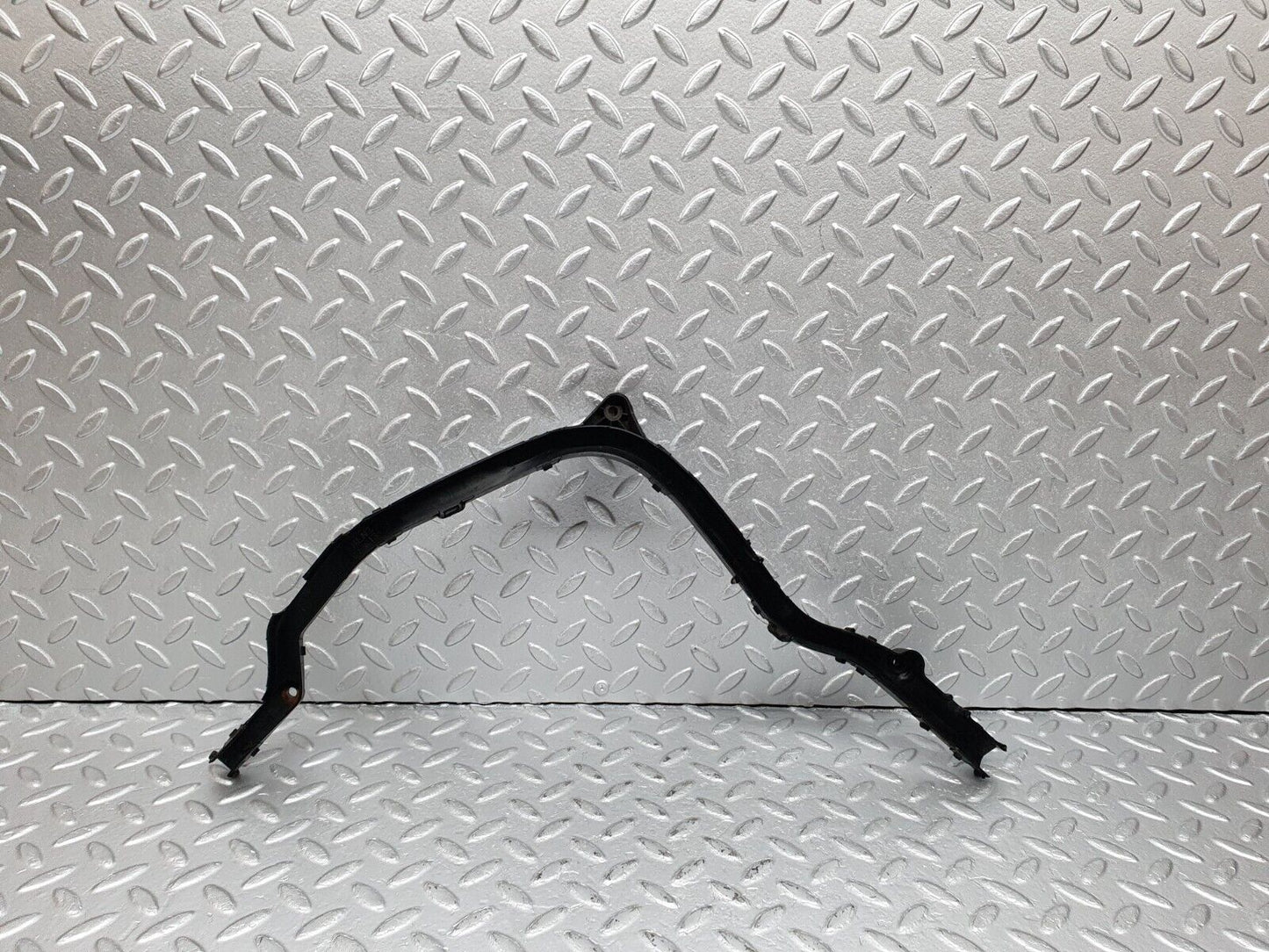 41070 Mercedes-Benz W126 300SE Engine Wire Bracket Holder 1031590213