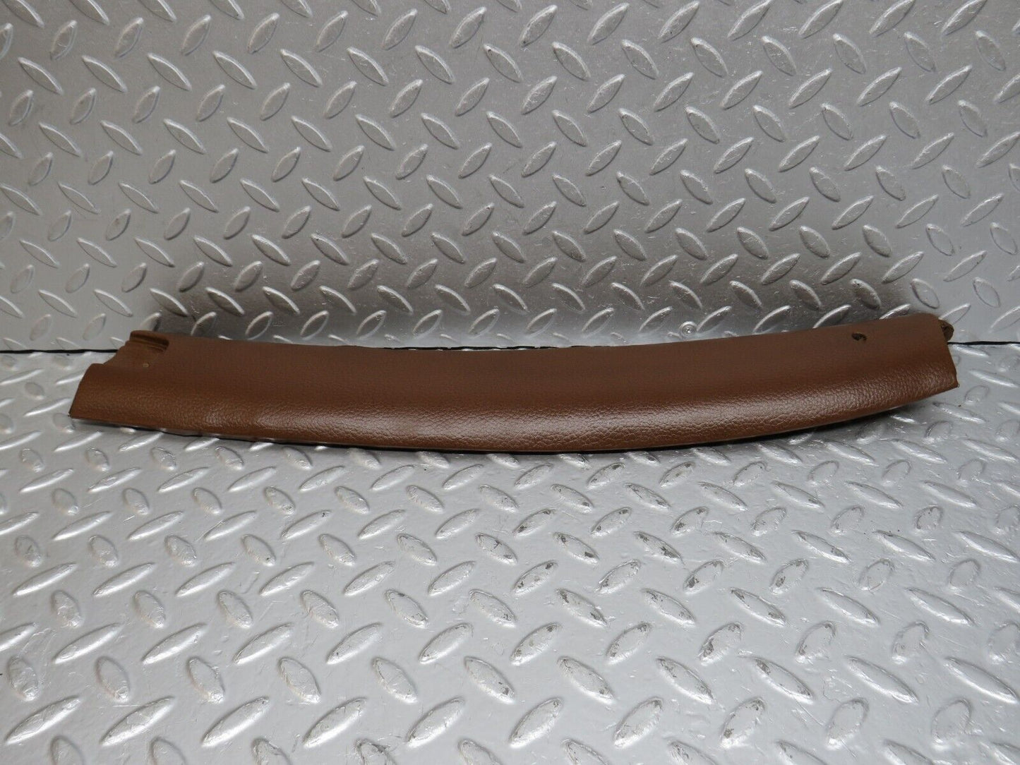 39851 Mercedes-Benz R107 350SL Headlining Roof Panel Left Right Brown