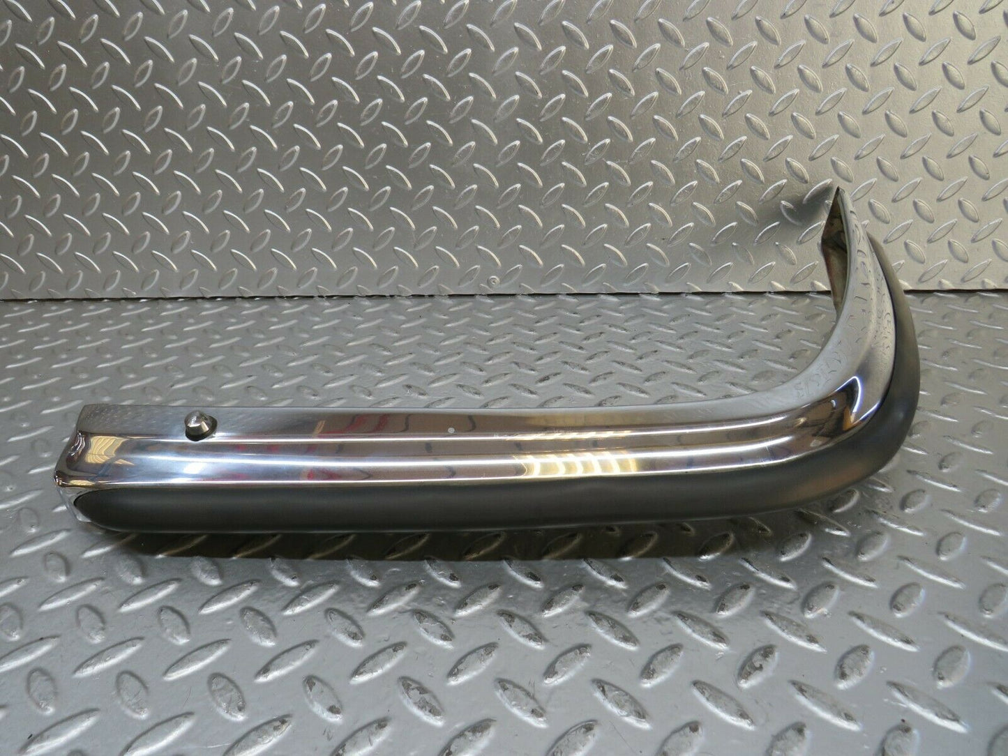 23240 Mercedes-Benz W116 350SE Front Left Upper Bumper Corner 1168800170