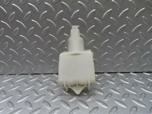 16221 Mercedes-Benz W124 260E Rear Door Lock Vacuum Actuator Cover 1248050590