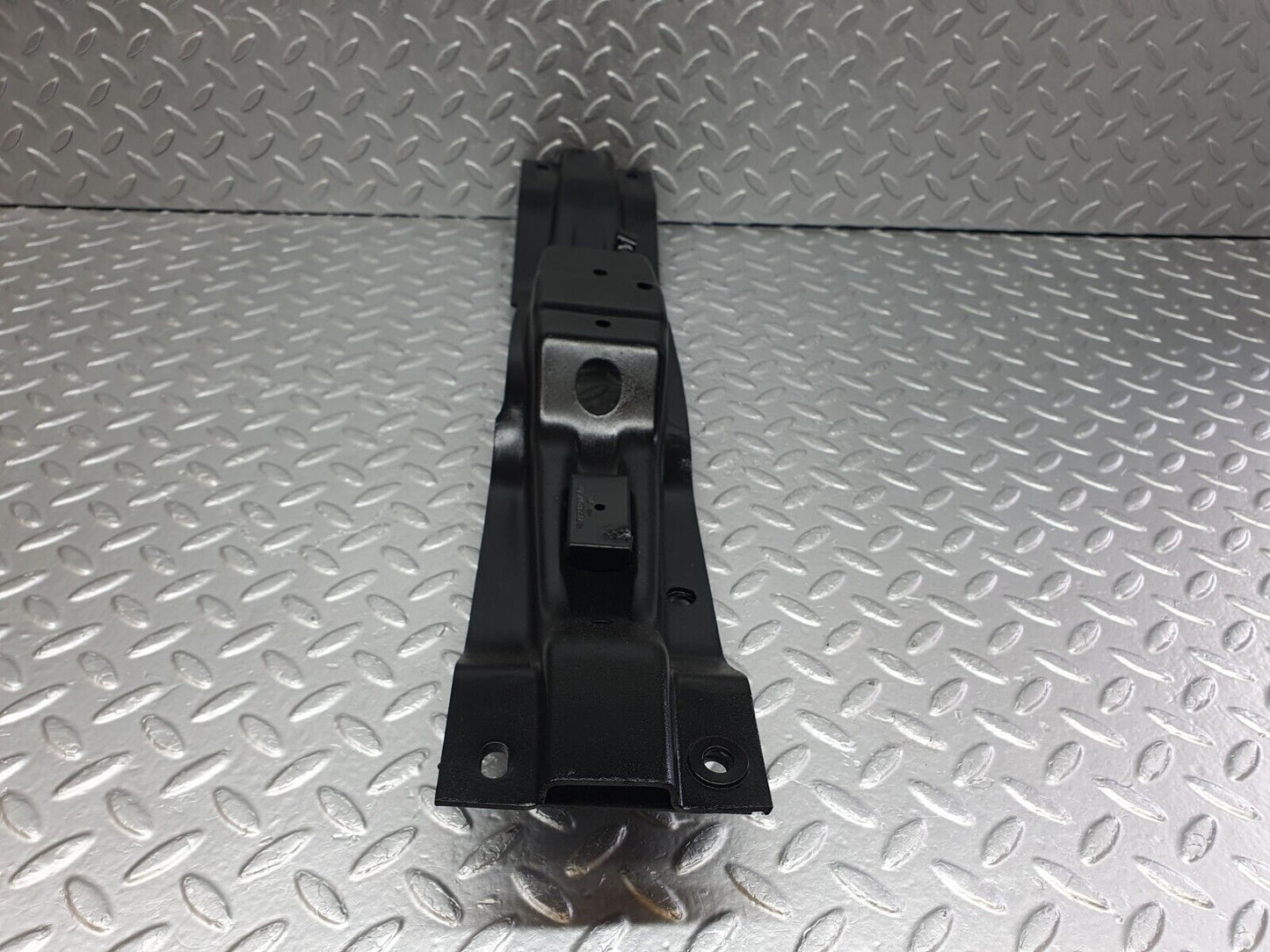 43166 Mercedes-Benz W108 280SE Gearbox Mount Bracket 1089870440 1089870740