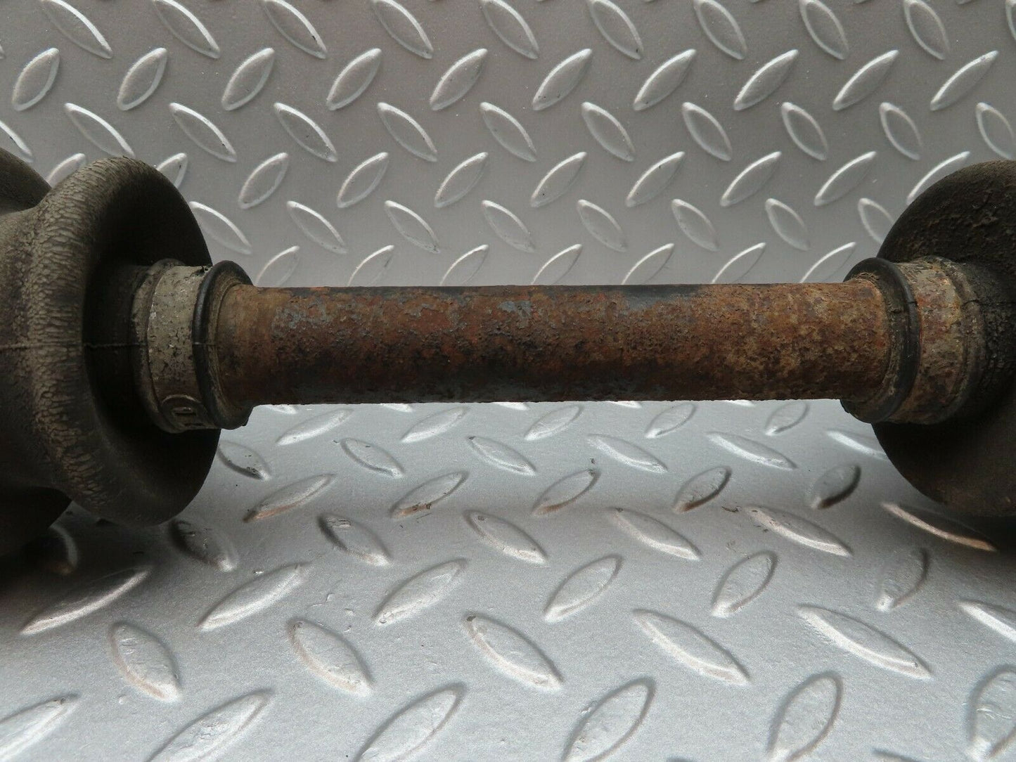 3971 Mercedes-Benz S123 200T Wagon Axle Shaft Drive Shaft