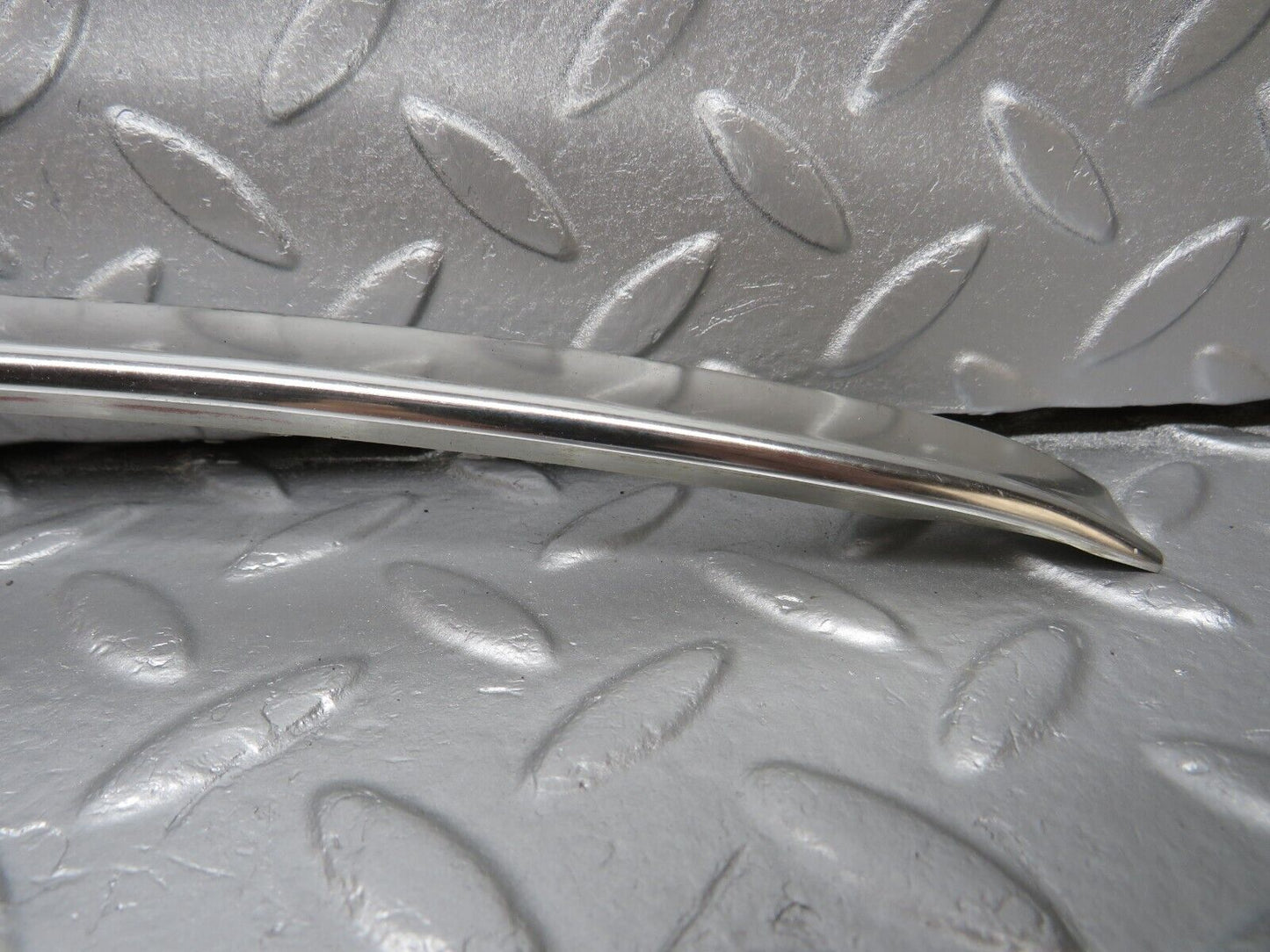 40203 Mercedes-Benz R107 Hardtop Roof Chrome Right Side