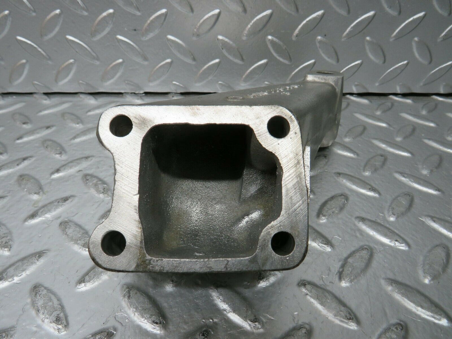 23286 Mercedes-Benz W116 350SE Engine Mount Bracket Left Side 1162232904