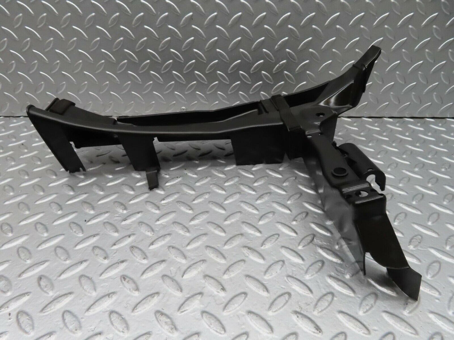 14875 Mercedes-Benz W140 S320 Engine Bay Cable Channel Left Side 1408200712
