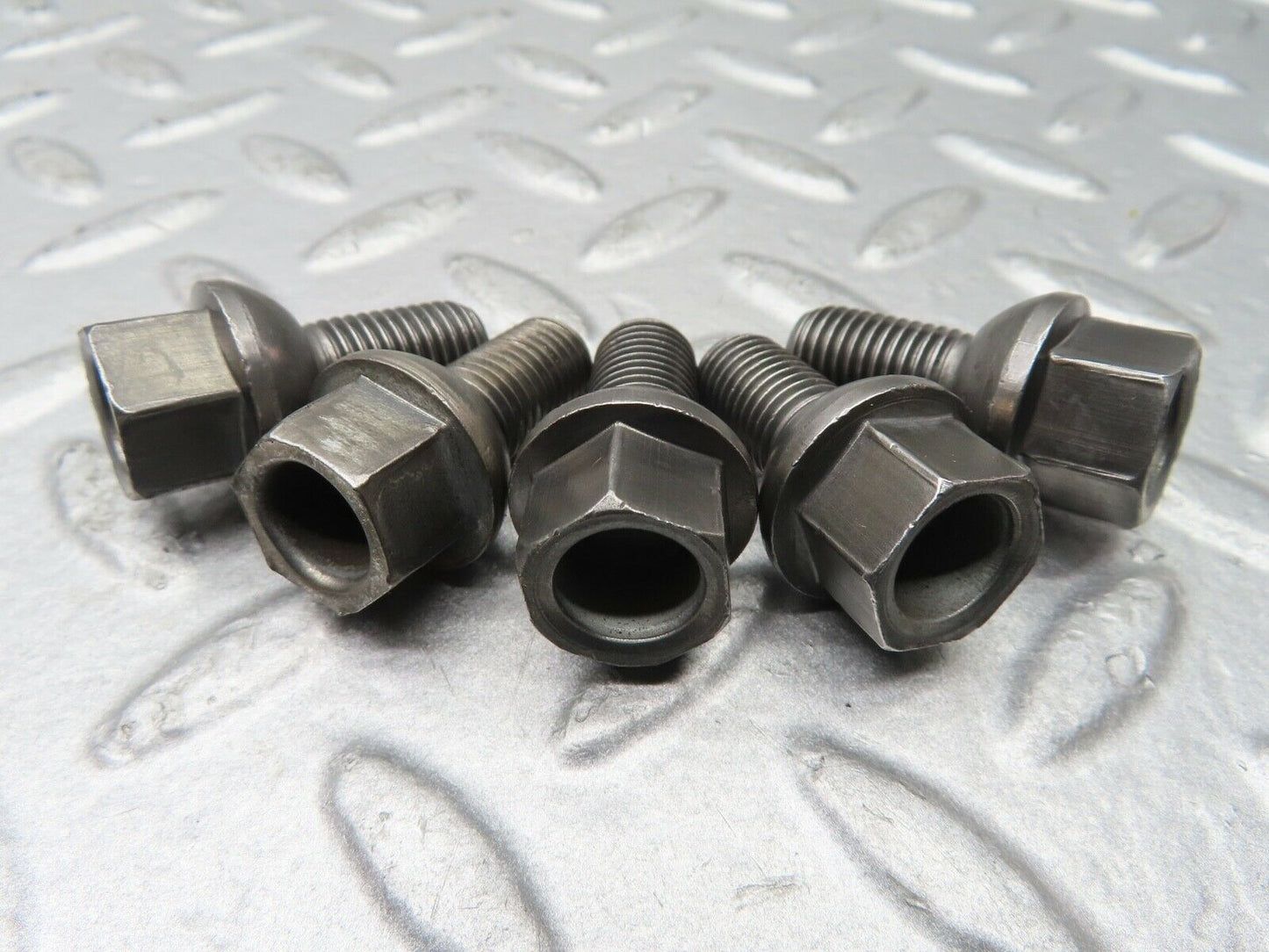 20533 Mercedes-Benz 5x Alloy Wheel Lug Bolt M12x1.5