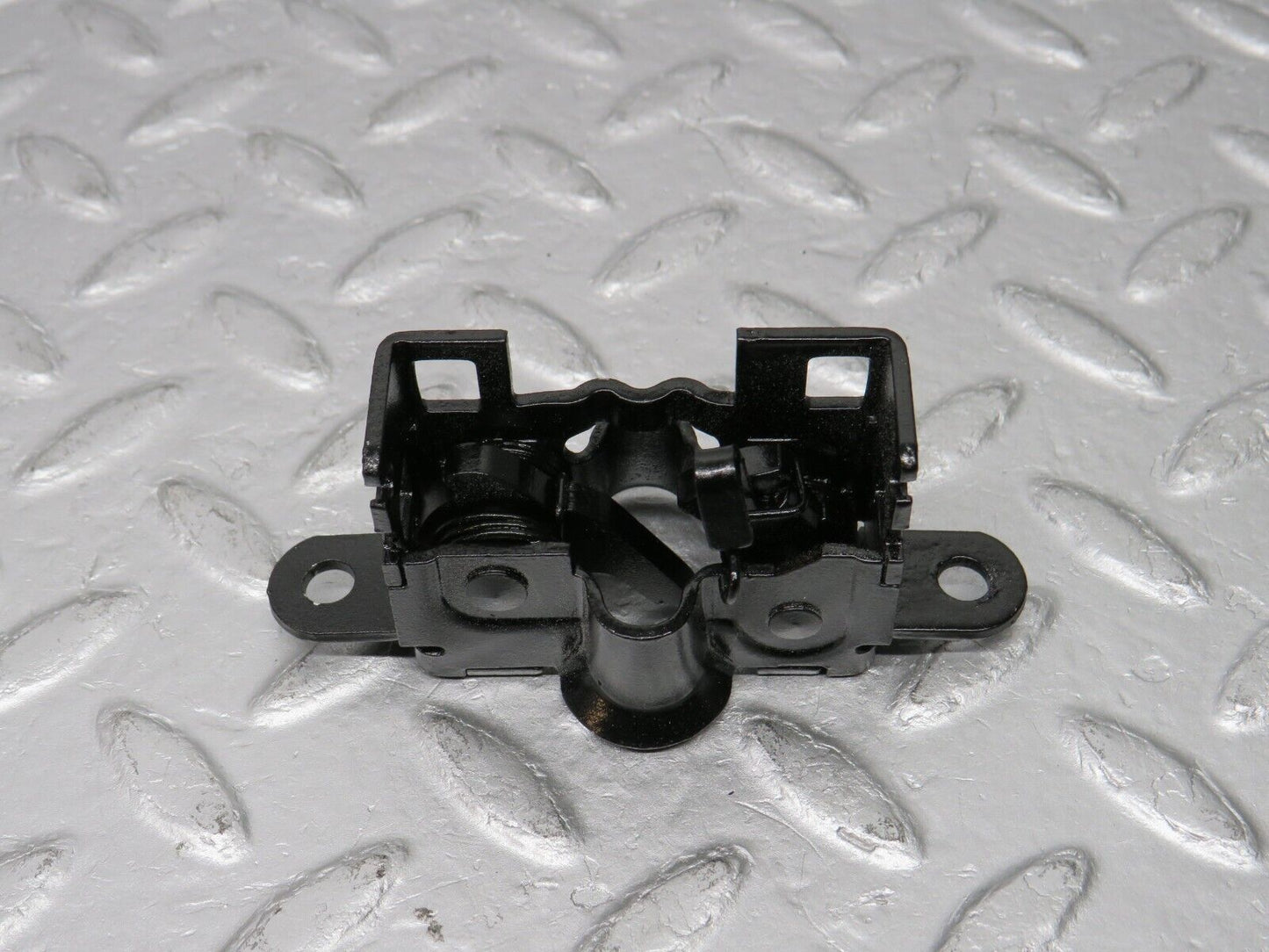 38533 Mercedes-Benz R129 280SL Coupe Bonnet Lock Latch