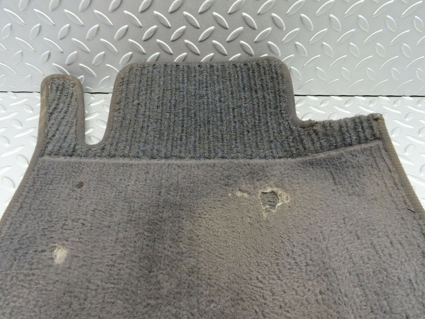 6653 Mercedes-Benz S124 E220 Wagon Front Right Driver Side Floor Carpet