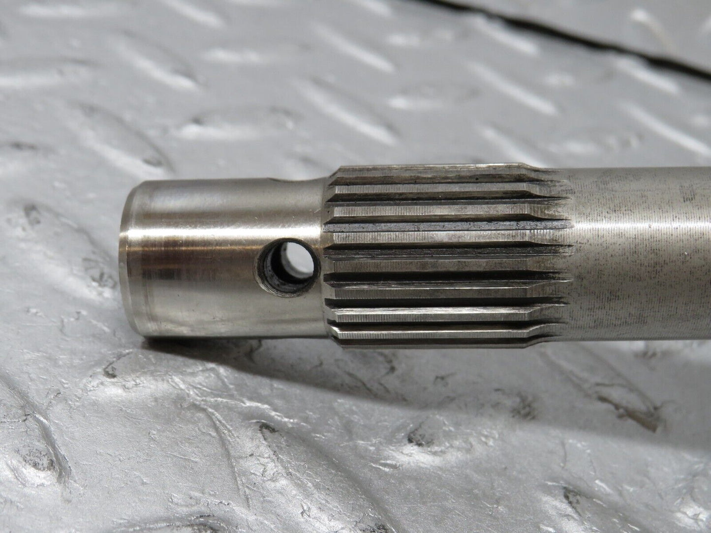 36442 Mercedes-Benz R107 450SL Automatic Gearbox Shaft
