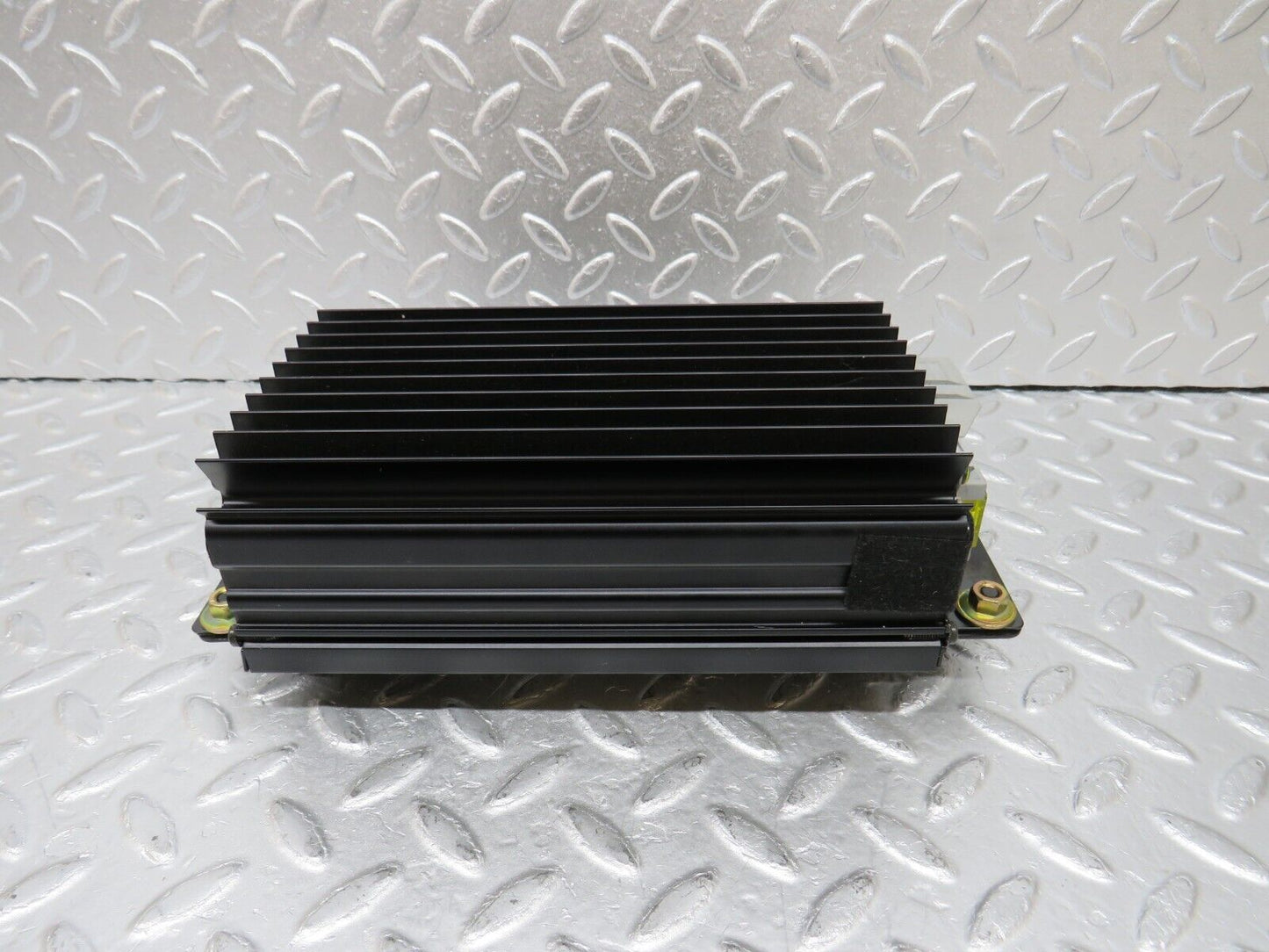 34803 Mercedes-Benz W210 320E Audio Radio Amplifier Control Unit Bose 21082026