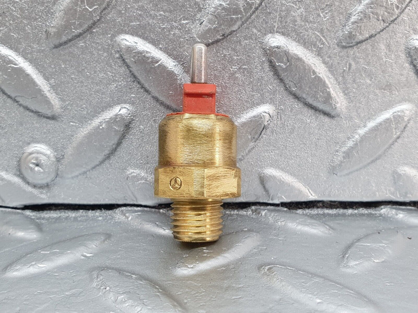 42966 Mercedes-Benz W201 190 Temperature Switch 0065451524