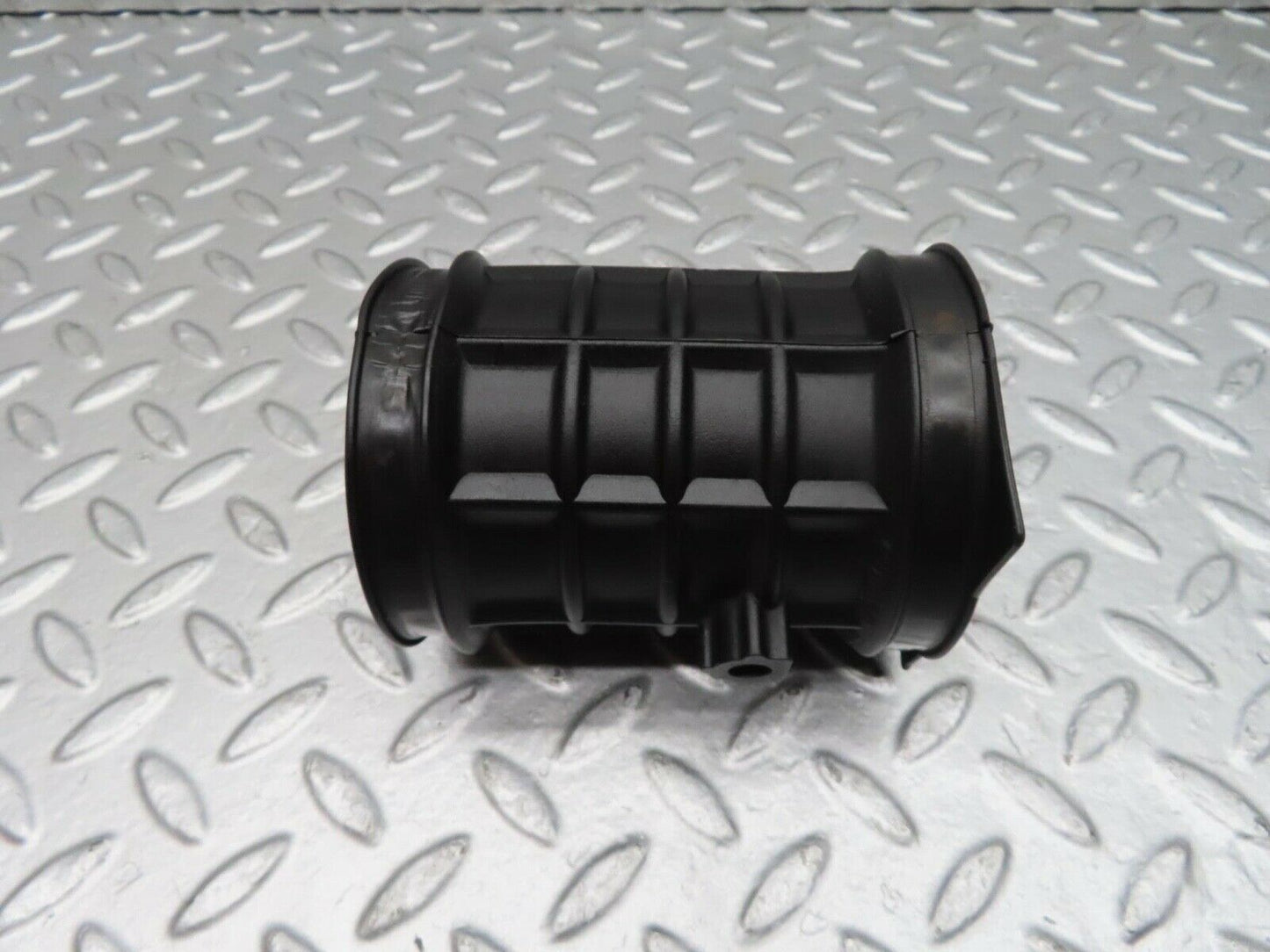 14958 Mercedes-Benz W140 S320 Air Intake Pipe 1041410990