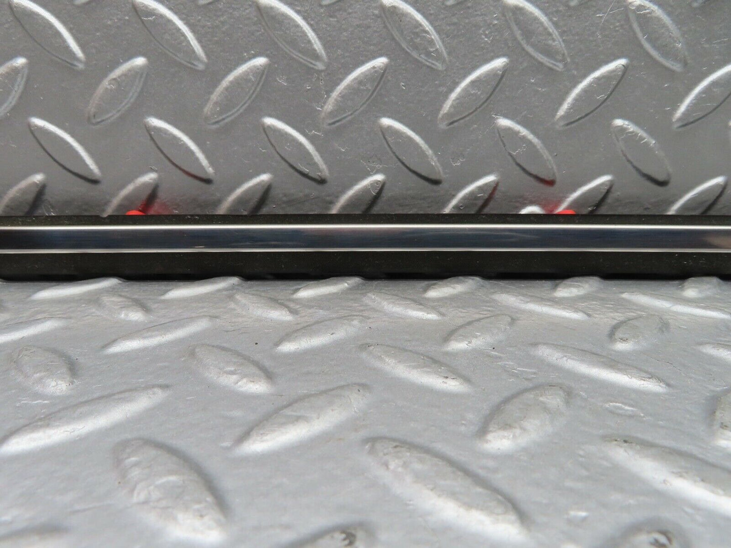21105 Mercedes-Benz W123 230E Rear Left Door Centre Moulding Trim