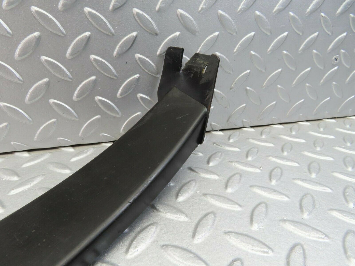 9988 Mercedes-Benz C123 230CE Coupe Cabel Chanel Cover 1238211136