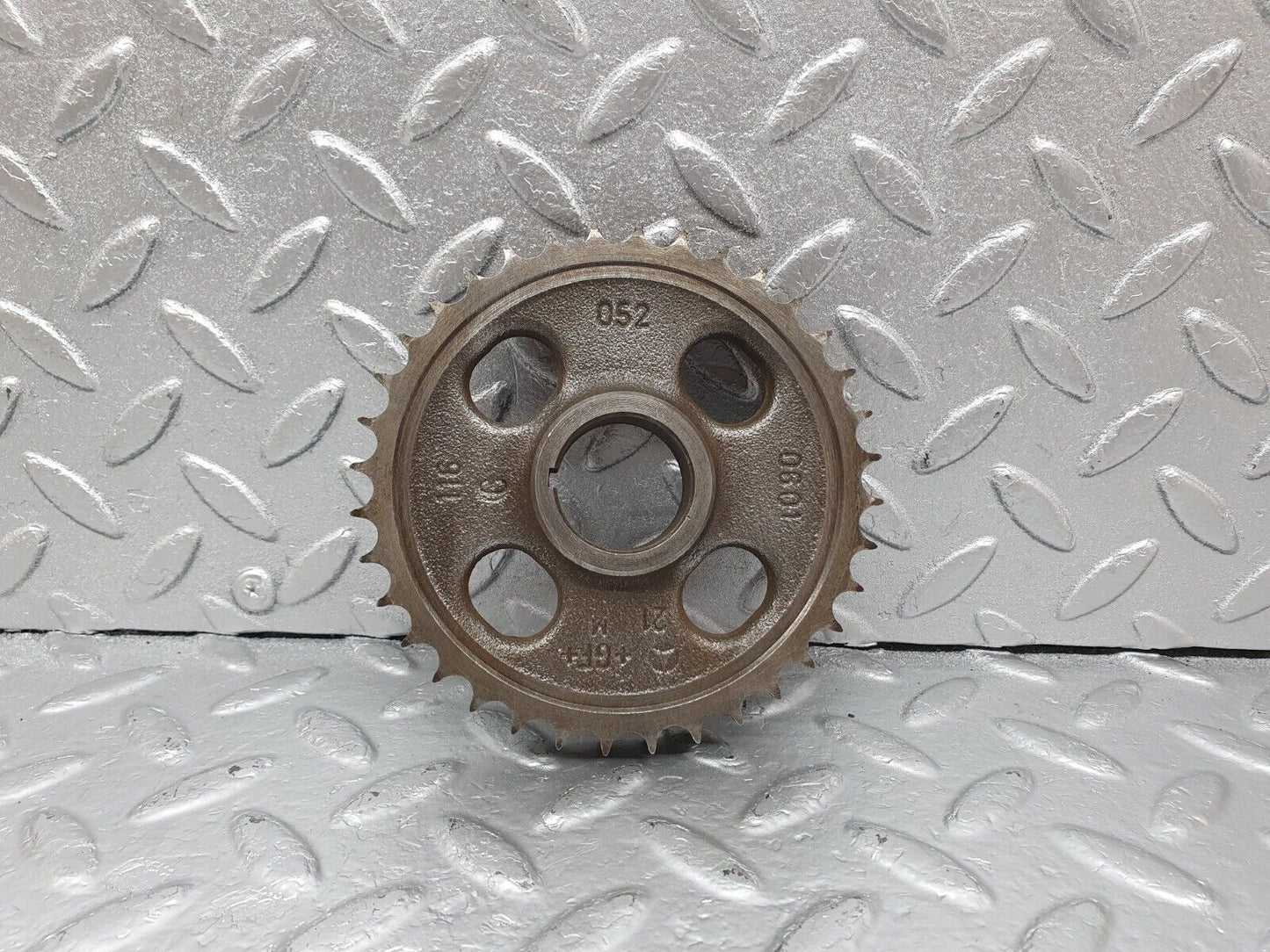43791 Mercedes-Benz C126 380SEC Coupe Camshaft Timing Gear Sprocket 1160520601