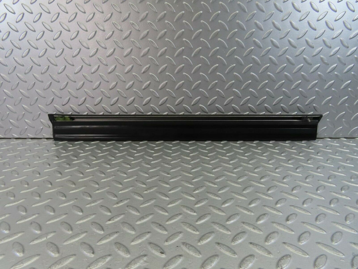 10281 Mercedes-Benz W123 Rear Left Door Lower Trim