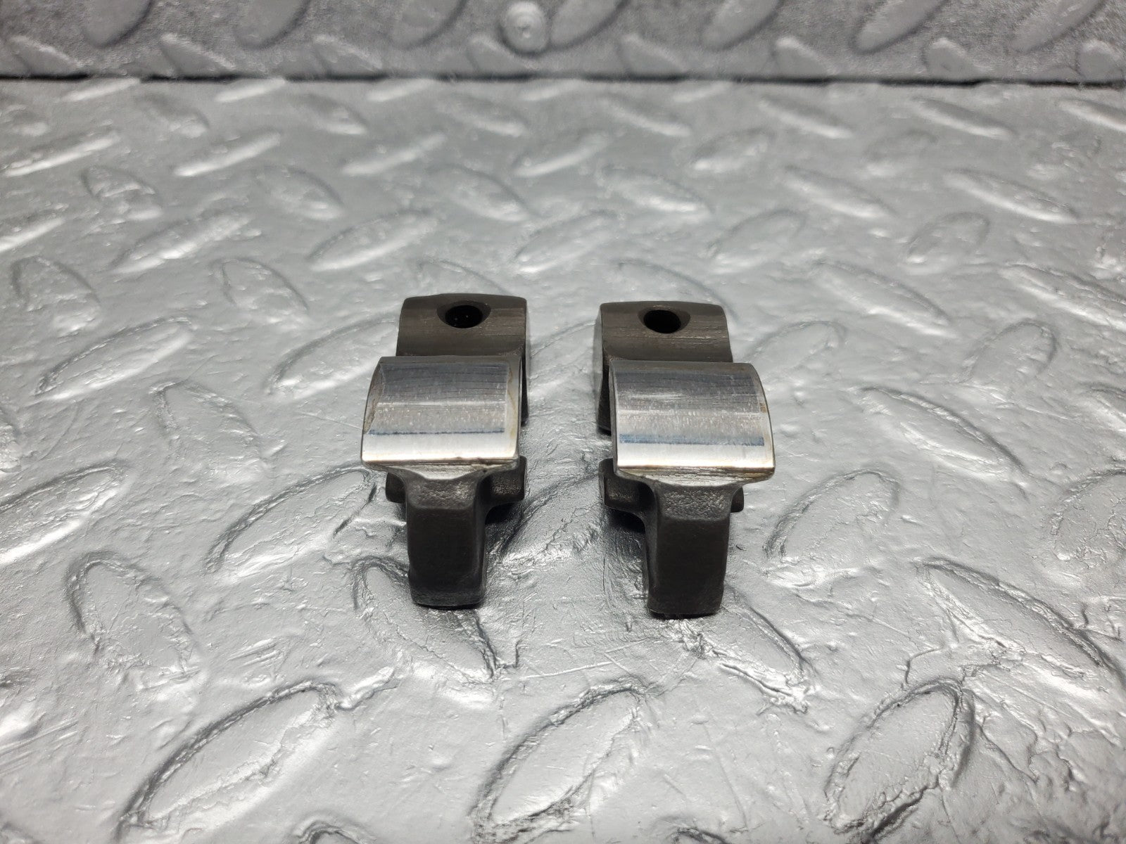 W126 Coupe rocker arm used OEM