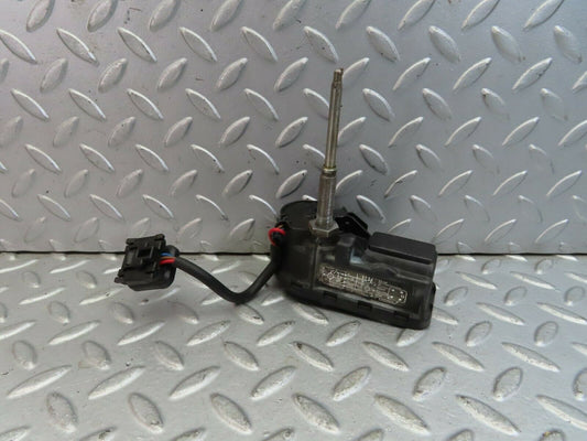 9605 Mercedes-Benz C123 280CE Coupe Headlight Wiper Motor Right 1238201342