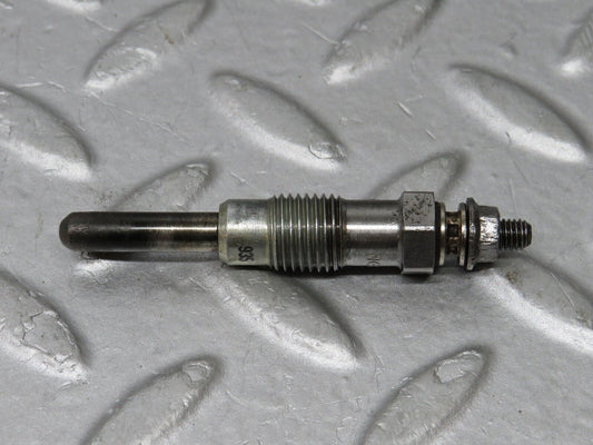 35888 Mercedes-Benz 240D OM616.912 Glow Plug NGK Y-902R