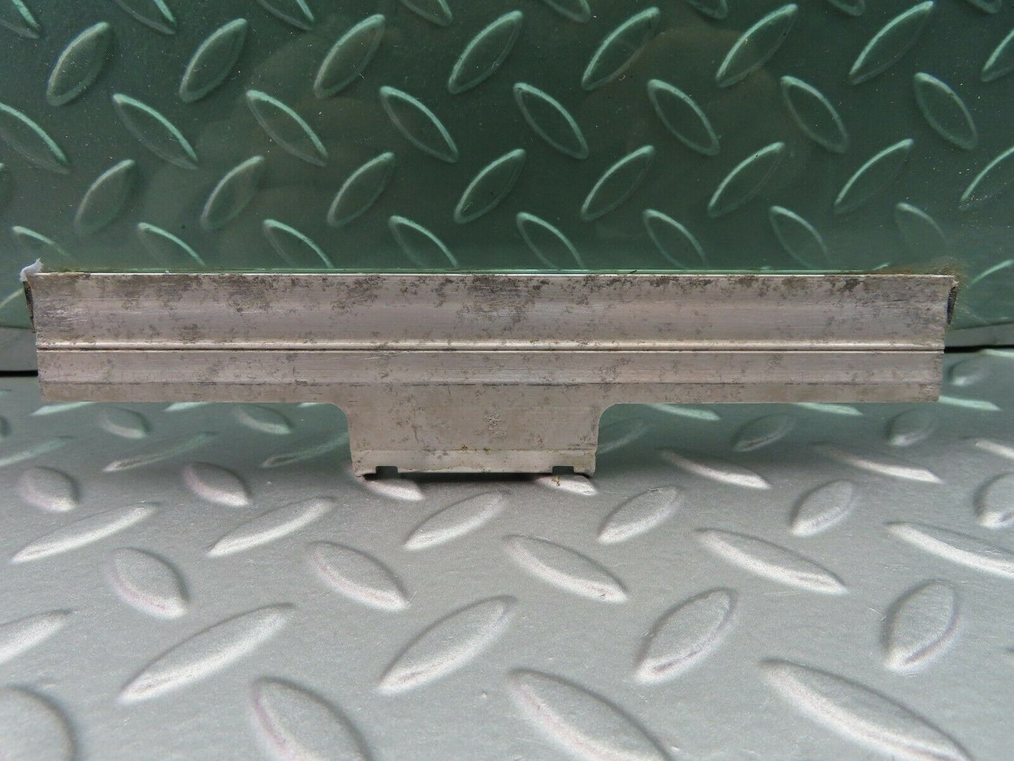 6748 Mercedes-Benz S124 E220 Wagon Rear Right Door Window Glass