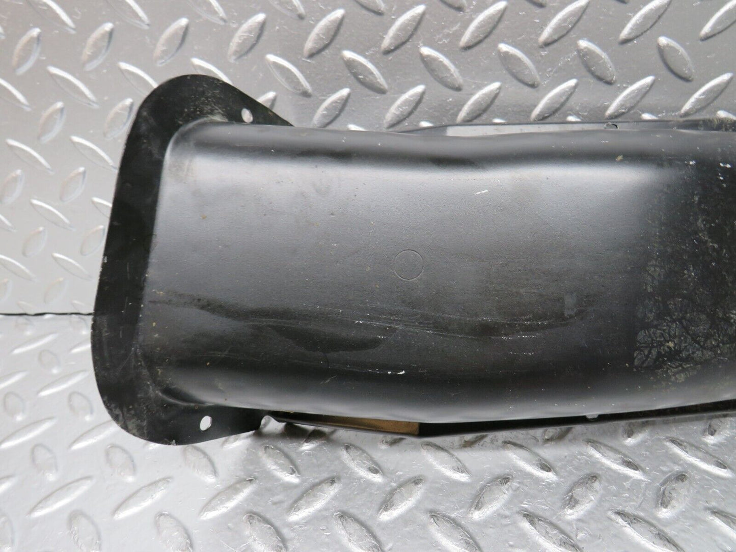 30105 Porsche 924 Fuel Tank Filling Pipe Metal Cover