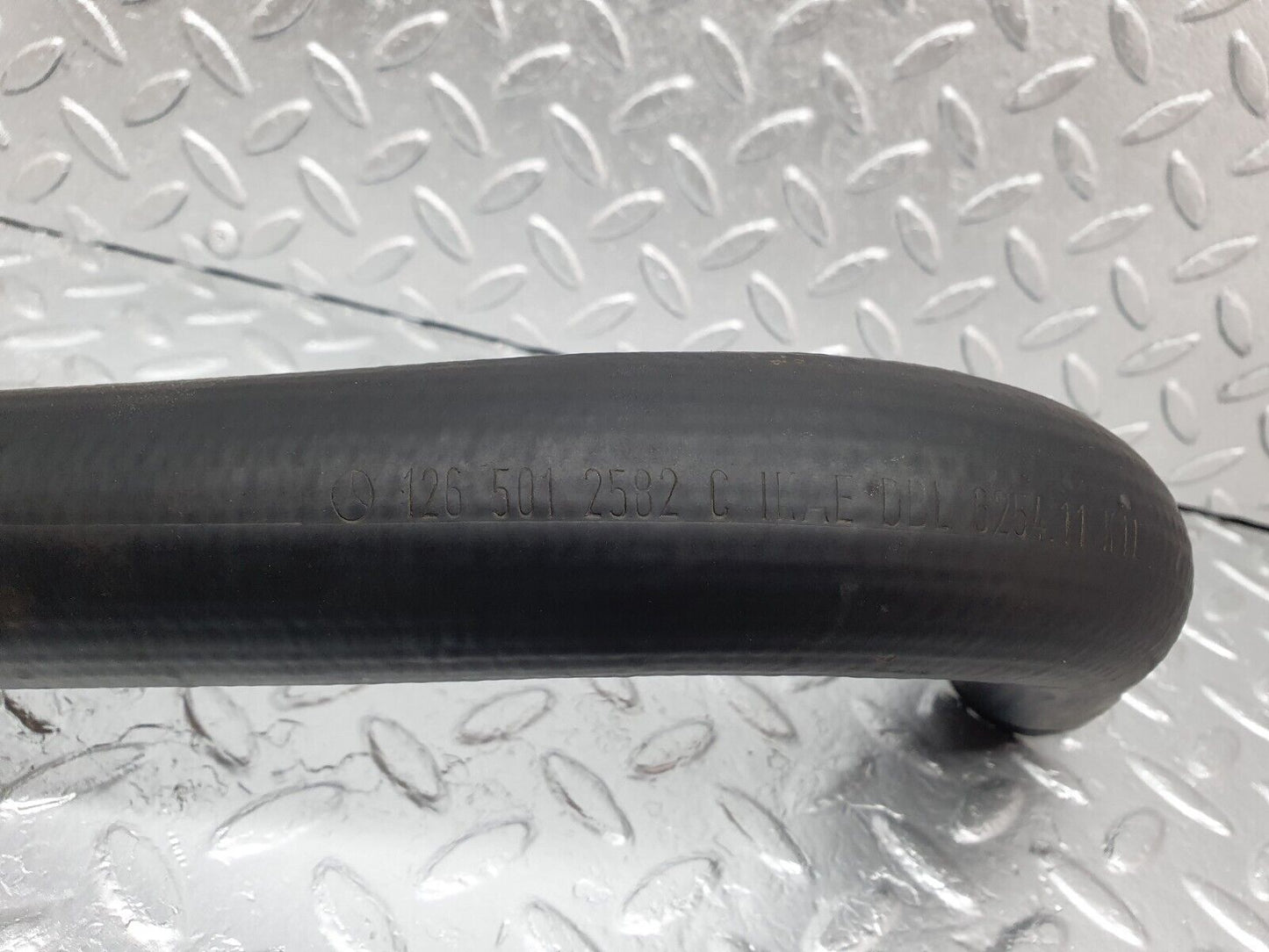 43684 Mercedes-Benz C126 380SEC Coupe Radiator Hose Pipe 1265012582