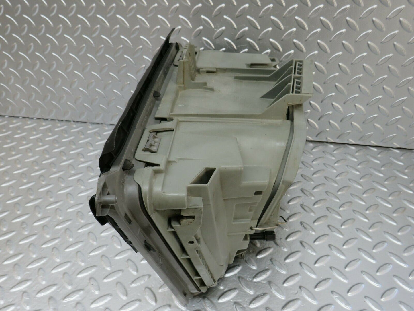 24383 Mercedes-Benz S124 220TE Headlight Bosch Left Side 1248203359 1307022192